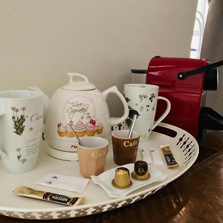Gite Des Carmes And Spa Le Thor Bagian luar foto