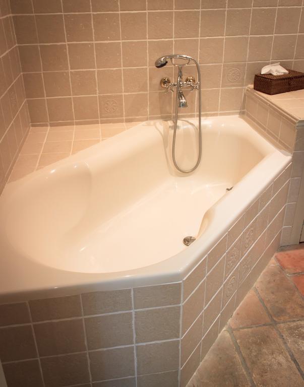 Gite Des Carmes And Spa Le Thor Bagian luar foto