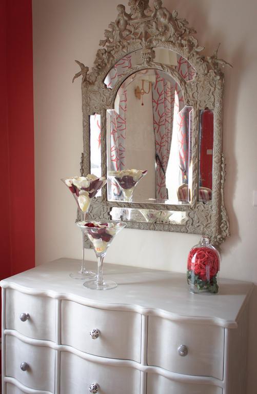 Gite Des Carmes And Spa Le Thor Bagian luar foto